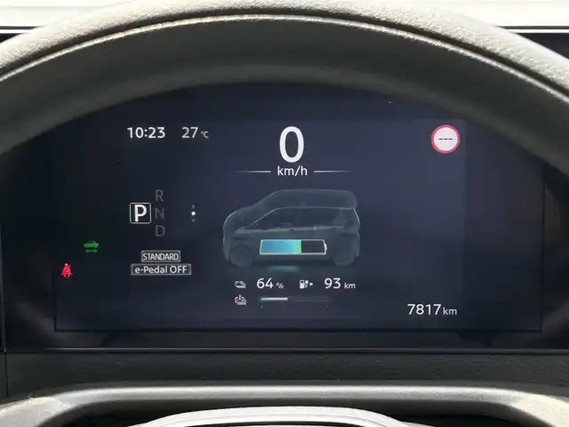 日産 サクラ G 東京都 2023(令5)年 0.8万km スパークリングレッド/ブラック 純正ナビ/フルセグ/アラウンドビューモニター/ビルトインETC/ドライブレコーダー/シートヒーター/ステアリングヒーター/LEDヘッドライト/プロパイロット/e-Pedal/エマージェンシーブレーキ/車線逸脱防止支援システム/コーナーセンサー
