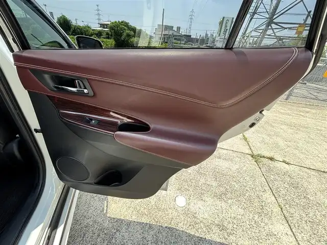 トヨタ ハリアー ハイブリッド プレミアム アドバンスドP 長崎県 2014(平26)年 9.1万km ホワイトパールクリスタルシャイン パノラマルーフ/モデリスタエアロ(F/R/R下)/純正メモリナビ/(CD/DVD/BT/フルセグ)/全方位カメラ/JBLサウンドシステム/衝突軽減ブレーキ/レーダークルーズ/レーンアシスト/コーナーセンサー/パワーバックドア /レザーシート/パワーシート/シートヒーター/ドライブレコーダー/オートライト/オートハイビーム/ステアリングスイッチ/ETC2.0/純正18インチAW