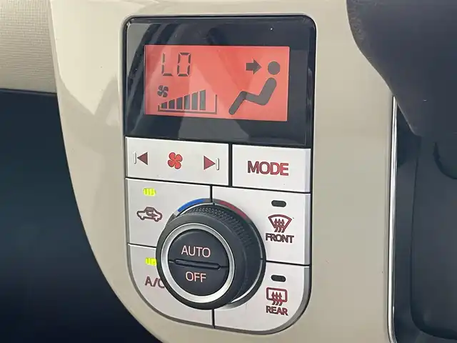 ダイハツ ムーヴ キャンバス G メイクアップ VS SAⅢ 愛知県 2021(令3)年 1.4万km パールホワイトⅢ/ナチュラルベージュマイカメタリック 2トーン 純正ナビ　フルセグＴＶ　Ｂｌｕｅｔｏｏｔｈ　ＵＳＢポート　ＤＶＤ　全方位カメラ　両側パワースライドドア　シートヒーター　衝突軽減　オートライト　純正フロアマット　プッシュスタート　スマートキー　禁煙車