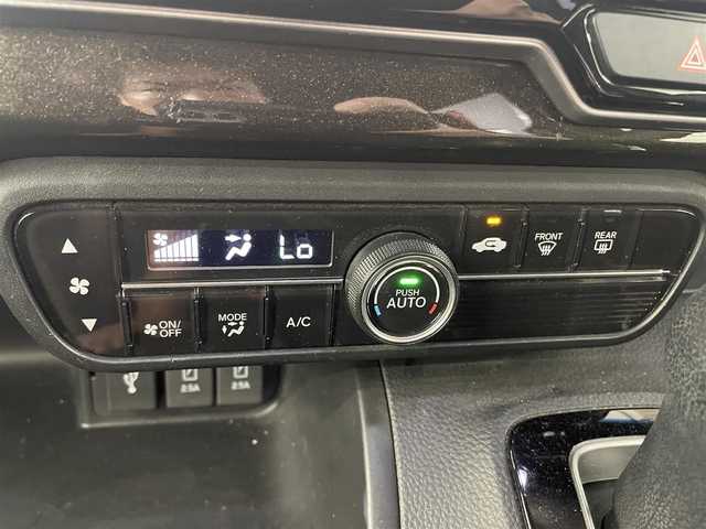 ホンダ Ｎ ＢＯＸ カスタム G L ホンダセンシング 熊本県 2017(平29)年 7.8万km ミラノレッド ディーラーオプションナビ/地デジ視聴可/パワースライドドア/ETC/衝突軽減ブレーキ/誤発進抑制機能/後方誤発進抑制機能/歩行者事故低減ステアリング/先行者発進お知らせ機能/アダプティブクルーズコントロール/車線維持支援システム/オートハイビーム/標識認識機能/路外逸脱抑制機能/LEDヘッドライト/純正14インチアルミホイール/マルチインフォメイションディスプレイ/プラズマクラスター付オートエアコン/リアヒーターダクト/スマートキーシステム/プッシュエンジンスタート/SRSエアバック（運転席・助手席・サイド・カーテン）