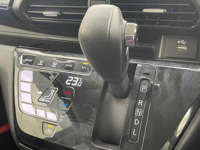 日産 デイズ ハイウェイスターX 茨城県 2020(令2)年 4.1万km ホワイトパール 純正9型ナビ/バックカメラ/フルセグ/衝突被害軽減ブレーキ/車線逸脱抑制装置/オートマチックハイビーム/ソナー/ETC/ドラレコ/純正14インチAW/LEDヘッドライト/スマートキー
