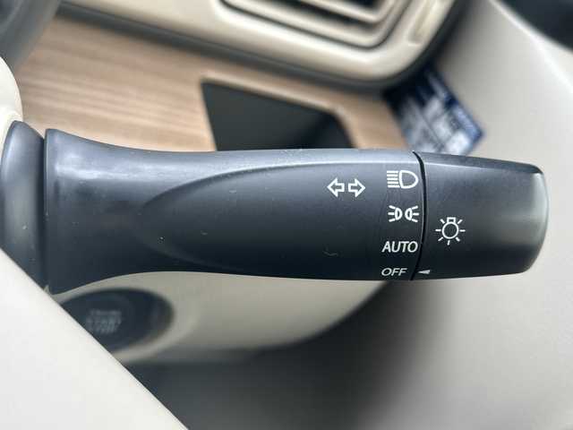 スズキ ラパン X 石川県 2015(平27)年 7.5万km フォーンベージュメタリック/ホワイト2トーンルーフ Panasonicナビ【CN-R301Z】/　CD/DVD/AM/FM/Bluetooth/フルセグ/プッシュスタート/スペアキー/純正フロアマット/社外14インチアルミホイール/運転席シートヒーター/オートライト/ISOFIX/取扱説明書/ナビ取扱説明書/保証書/記録簿