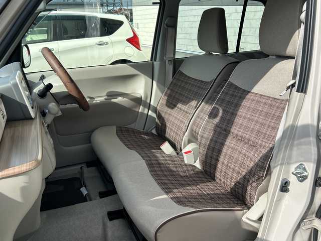 スズキ ラパン X 石川県 2015(平27)年 7.5万km フォーンベージュメタリック/ホワイト2トーンルーフ Panasonicナビ【CN-R301Z】/　CD/DVD/AM/FM/Bluetooth/フルセグ/プッシュスタート/スペアキー/純正フロアマット/社外14インチアルミホイール/運転席シートヒーター/オートライト/ISOFIX/取扱説明書/ナビ取扱説明書/保証書/記録簿