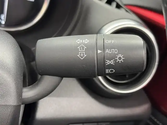 マツダ ロードスター ＲＦ S 三重県 2022(令4)年 1万km ソウルレッドクリスタルM プレミアムガソリン/FR/6F/純正 7インチナビ/（FM/AM/aha/Stitcher/Bluetooth/USB1/USB2/CD*/AUX/DVD*/TV*）/*…OP/ドライブレコーダー 前方/ビルトイン ETC（助手席シート背面）/安全/・スマートシティブレーキサポート［SCBS］/・車線逸脱警報/・交通標識認識システム/・ブラインドスポットモニタリング/・後側方車両接近検知/・トラクションコントロールシステム/など/装備/・ハードトップ電動オープン機能/・シートヒーター（D/N）/・オートエアコン/・オートライト/・オートハイビーム機能/・オートワイパー/・ステアリングスイッチ/・プッシュスタート/・純正17inAW/など