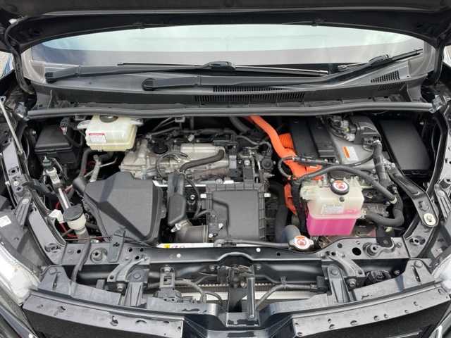 トヨタ ヴォクシー ハイブリッド ZS 煌Ⅱ 茨城県 2020(令2)年 4.9万km ブラック 純正ナビ /ETC2.0 /バックカメラ /衝突軽減システム /ウォークスルー /両側パワースライドドア /シートヒーター/純正アルミホイール /LEDヘッドライト /オートマチックハイビーム/ワンオーナー/保証書/取扱説明書/ナビ取説