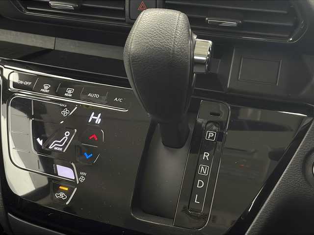 日産 ルークス ハイウェイスター X 大阪府 2022(令4)年 2.8万km アッシュブラウンメタリック 先進安全装備/　・エマージェンシーブレーキ/　・踏み間違い衝突防止アシスト/　・車線逸脱防止支援アシスト/　・車線逸脱警報/　・前方衝突予測警報/　・ふらつき警報/純正ディスプレイオーディオ/　　BT/USB/Apple CarPlay/Android Auto/アラウンドビューモニター/バックカメラ/片側パワースライドドア/LEDオートライト/フォグランプ/コーナーセンサー/アイドリングストップ/スマートキー