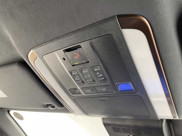 トヨタ アルファード Z 愛知県 2024(令6)年 1.6万km プラチナホワイトパールマイカ モデリスタエアロ/純正14型ディスプレイオーディオナビ/フリップダウンモニター/三眼LEDヘッドライト/全方位カメラ/両側パワースライドドア/レーダークルーズコントロール/シートヒーター/エアシート/バックカメラ/電動リアゲート/パワーシート/コーナーセンサー/純正アルミホイール/ブラインドスポットモニター/ステアリングヒーター/インテリジェントミラー/リアオートエアコン/レーンキープアシスト/オートマチックハイビーム/ワイヤレス充電機/ドライブレコーダー/衝突軽減システム/フルセグ/CD DVD/Bluetooth/ステアリングスイッチ/スマートキー/プッシュスタート