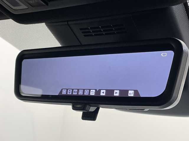 トヨタ ヴォクシー S－Z 愛媛県 2024(令6)年 0.6万km ホワイトパールクリスタルシャイン 純正１０．５型コネクティッドナビ　モデリスタフルエアロ　１３．２型フリップダウンモニター　デジタルインナーミラー　電動リアゲート　ビルトインＥＴＣ２．０　ハーフレザーシート　シートヒーター　禁煙車/・快適利便パッケージ/ハンズフリーパワースライド/ステアリングヒーター/ナノイー/セカンドシートシートヒーター/オットマン/パワーバックドア