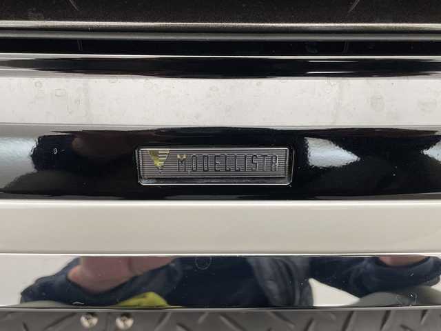 トヨタ ヴォクシー S－Z 愛媛県 2024(令6)年 0.6万km ホワイトパールクリスタルシャイン 純正１０．５型コネクティッドナビ　モデリスタフルエアロ　１３．２型フリップダウンモニター　デジタルインナーミラー　電動リアゲート　ビルトインＥＴＣ２．０　ハーフレザーシート　シートヒーター　禁煙車/・快適利便パッケージ/ハンズフリーパワースライド/ステアリングヒーター/ナノイー/セカンドシートシートヒーター/オットマン/パワーバックドア