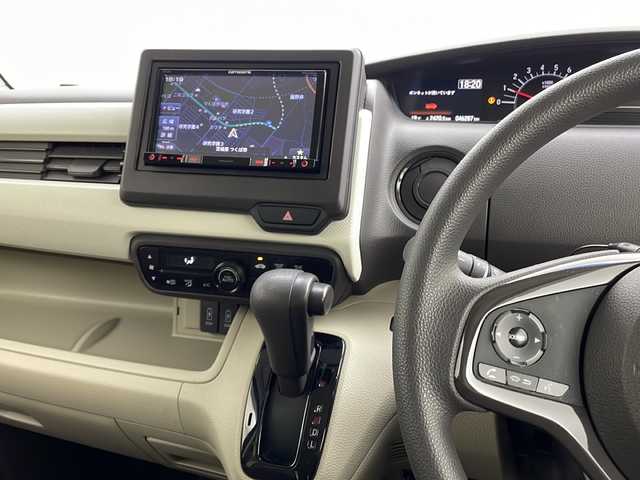 ホンダ Ｎ ＢＯＸ G L ホンダセンシング 茨城県 2018(平30)年 4.7万km ブリティッシュグリーンP 社外ナビ/ワンセグTV/バックカメラ/ETC/追従クルーズコントロール/片側パワースライドドア/LEDヘッドライト/コーナーセンサー/衝突軽減ブレーキ/横滑り防止装置