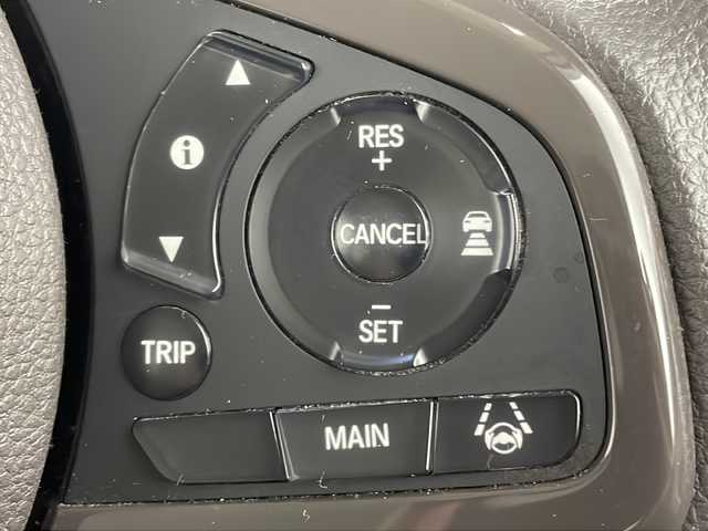 ホンダ Ｎ ＢＯＸ G L ホンダセンシング 茨城県 2018(平30)年 4.7万km ブリティッシュグリーンP 社外ナビ/ワンセグTV/バックカメラ/ETC/追従クルーズコントロール/片側パワースライドドア/LEDヘッドライト/コーナーセンサー/衝突軽減ブレーキ/横滑り防止装置