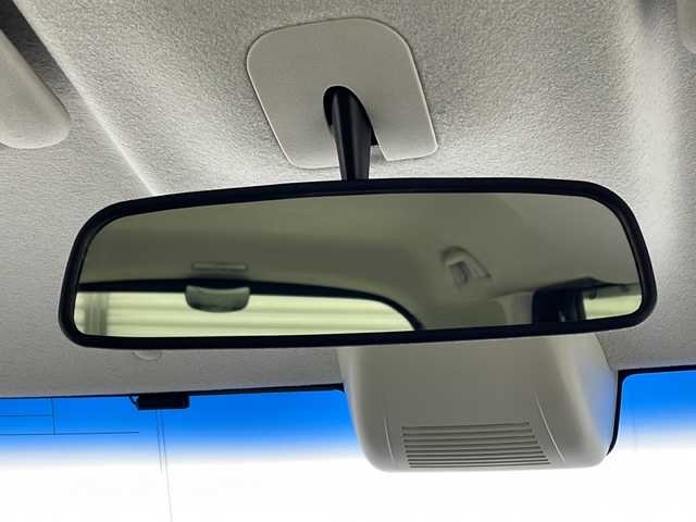 ホンダ Ｎ ＢＯＸ G L ホンダセンシング 茨城県 2018(平30)年 4.7万km ブリティッシュグリーンP 社外ナビ/ワンセグTV/バックカメラ/ETC/追従クルーズコントロール/片側パワースライドドア/LEDヘッドライト/コーナーセンサー/衝突軽減ブレーキ/横滑り防止装置