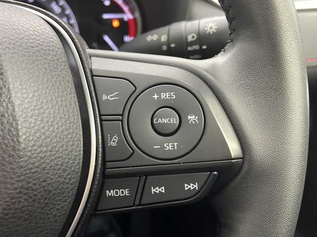 トヨタ ＲＡＶ４ アドベンチャー オフロードPKG 秋田県 2021(令3)年 2.4万km アティチュードブラックマイカ 4WD/純正ナビ　/フルセグTV/AM/FM/Bluetooth　/バックカメラ　/トヨタセーフティーセンス　/ブラインドスポットモニター　/レーダークルーズコントロール　/レーンキープアシスト/横滑り防止装置/前後クリアランスソナー/ヒルディセントコントロール/レザーシート/運転席パワーシート　/ETC2.0　/前後ドライブレコーダー/LEDヘッドライト/オートマチックハイビーム/ルーフレール/純正アルミホイール/純正フロアマット