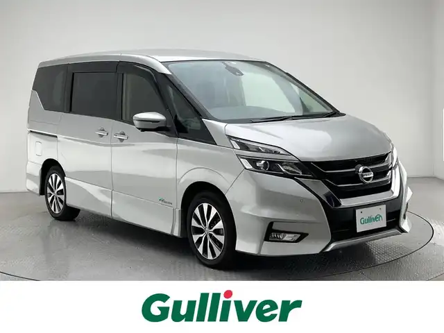 日産 セレナ ハイウェイスター Vセレクション 兵庫県 2017(平29)年 7.4万km ブリリアントシルバー 純正9インチナビ　衝突軽減ブレーキ　全周囲カメラ　両側パワースライドドア　ビルトインETC　クルーズコントロール　アイドリングストップ　Bluetooth　フルセグTV　オートLED　踏み間違い防止