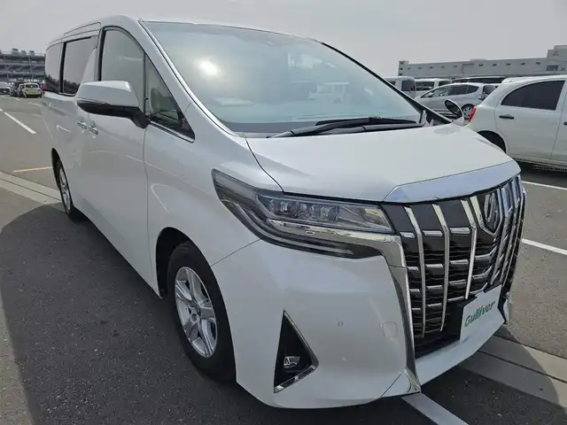 トヨタ アルファード X 愛知県 2020(令2)年 2.4万km ホワイトパールクリスタルシャイン ワンオーナー/純正9型ナビ(BT/CD/DVD)/フルセグTV/パワースライドドア(両側)/バックカメラ/ビルトインETC/レーダークルーズコントロール/インテリジェントクリアランスソナー/セーフティセンス/・プリクラッシュセーフティ/・レーントレーシングアシスト/・ロードサインアシスト/・オートマチックハイビーム/二眼LEDヘッドランプ/デュアルオートエアコン/本革巻きステアリング/2列目チップアップシート/純正16インチアルミホイール/スマートキー/スマートエントリー/プッシュスタートシステム/禁煙車