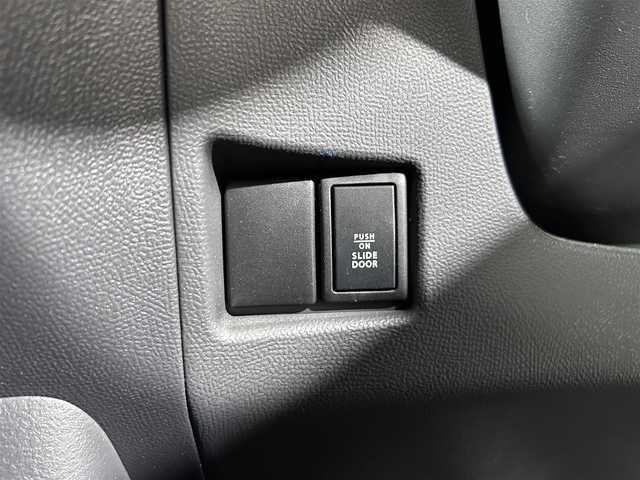 日産 ルークス ハイウェイスター 佐賀県 2013(平25)年 3.3万km ミステリアスバイオレットパール 社外カーオーディオ/FM/AM/CD/片側パワースライドドア/ETC/純正14インチアルミホイール/HIDヘッドライト/フォグランプ/オートエアコン/ドアバイザー/ウィンカーミラー/スマートキー/スペアキ―