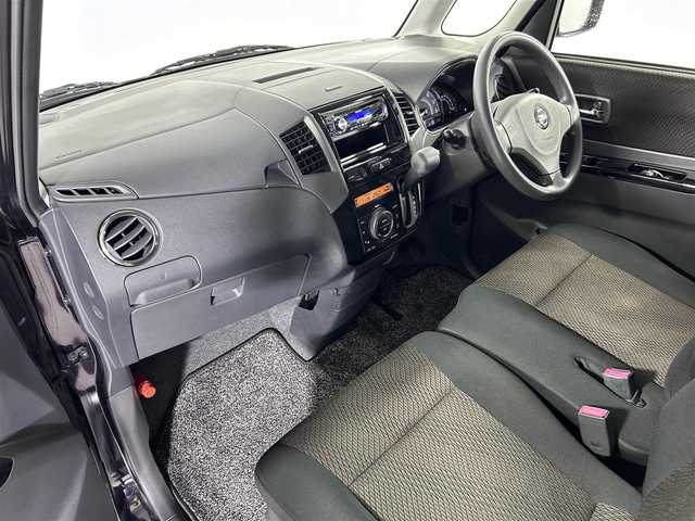 日産 ルークス ハイウェイスター 佐賀県 2013(平25)年 3.3万km ミステリアスバイオレットパール 社外カーオーディオ/FM/AM/CD/片側パワースライドドア/ETC/純正14インチアルミホイール/HIDヘッドライト/フォグランプ/オートエアコン/ドアバイザー/ウィンカーミラー/スマートキー/スペアキ―