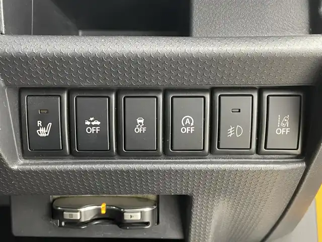 スズキ ハスラー X 滋賀県 2016(平28)年 6.7万km アクティブイエロー/ブラック2トーンルーフ 禁煙車/純正ナビ/（CD・フルセグTV・Bluetooth・USB・AUX)/全方位カメラ/前席シートヒーター/プッシュスタート/レーンキープアシスト/アイドリングストップ/スマートキー/HIDヘッドライト/衝突被害軽減システム/横滑り防止装置/ＥＴＣ/オートライト