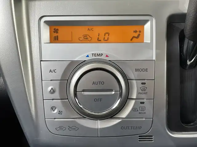 スズキ ハスラー X 栃木県 2016(平28)年 6.7万km アクティブイエロー/ブラック2トーンルーフ 純正ナビ/（CD/フルセグTV/Bluetooth/USB/AUX)/全方位カメラ/バックカメラ/スズキセーフティサポート/・デュアルカメラブレーキサポート/・誤発進抑制機能/・車線逸脱抑制機能/・車線逸脱警報機能/・ふらつき警報機能/・先行車発進お知らせ機能/・標識認識機能/・ハイビームアシスト/ＥＴＣ/前席シートヒーター/アイドリングストップ/スマートキー/HIDヘッドライト/アイドリングストップ/オートライト/純正フロアマット