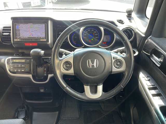 ホンダ Ｎ ＢＯＸ ＋ カスタム G ターボAパッケージ 広島県 2014(平26)年 10.7万km プレミアムダイナミックブルーパール 代車にします