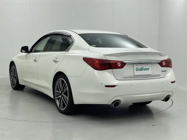 日産 スカイライン 200GT－t タイプSP 茨城県 2014(平26)年 7.4万km クリスタルホワイトパール 純正8型ナビ/全方位カメラ/フルセグ/衝突被害軽減ブレーキ/車線逸脱抑制装置/レーダークルーズコントロール/クリアランスソナー/BSI/ETC/本革シート/シートヒーター/純正19ンチAW/LEDヘッドライト/スマートキー