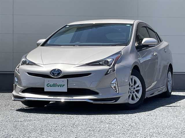 トヨタ プリウス S 茨城県 2016(平28)年 4.5万km スティールブロンドM モデリスタエアロ/純正ナビ/　Bluetooth・フルセグテレビ走行中視聴可能/レーダークルーズコントロール/純正フロアマット/横滑り防止装置/AFS/コーナーセンサー/レーンキープアシスト/盗難防止装置/オートライト/オートマチックハイビーム/LEDヘッドライト/衝突被害軽減システム/パワーステアリング/パワーウィンドウ/スマートキー/スペアキーあり
