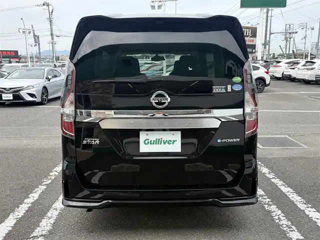 日産 セレナ e－パワー ハイウェイスター V 徳島県 2020(令2)年 2.7万km ダイヤモンドブラック 純正10インチナビ　MM519D-W/AM/FM/Bluetooth/USB/フルセグTV/SD/DISC/ビルトインETC/バックカメラ/アラウンドビューモニター/両側電動スライドドア/クルーズコントロール/LEDヘッドライト/ドライブレコーダー/クリアランスソナー/寒冷地仕様/ハンドルヒーター/ワンオーナー/フォグライト/ブラインドスポットモニター/ドアバイザー/コーナーセンサー/純正フロアマット/純正15インチアルミホイール/プッシュスタート/スペアキー/スマートキー/取扱説明書/新車時保証書
