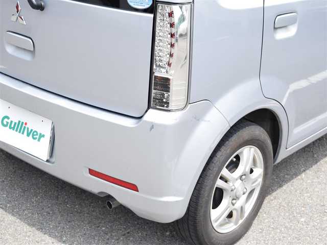 三菱 ｅＫワゴン M 兵庫県 2010(平22)年 5.2万km シルバー 走行距離約51871km/フロアマット/ドアバイザー
