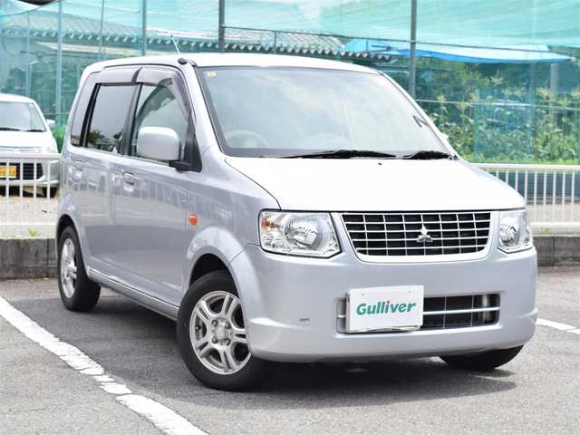 三菱 ｅＫワゴン M 兵庫県 2010(平22)年 5.2万km シルバー 走行距離約51871km/フロアマット/ドアバイザー