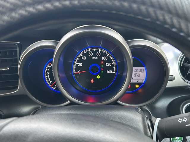 ホンダ Ｎ ＢＯＸ モデューロ X G 埼玉県 2016(平28)年 8.2万km プレミアムホワイトパールⅡ (株)IDOMが運営する【じしゃロン熊谷店】の自社ローン専用車両になりますこちらは現金またはオートローンご利用時の価格です。自社ローンご希望の方は別途その旨お申付け下さい/社外ナビ　CN-RE04D/（フルセグTV/Bluetooth/CD/DVD/AM/FM）/ETC/ドライブレコーダー/両側パワースライドドア/純正フロアマット/ロールサンシェード/ウインカーミラー/フォグランプ/ステアリングリモコン/スマートキースペア×１/プッシュスタート/車両・ナビ取扱説明書