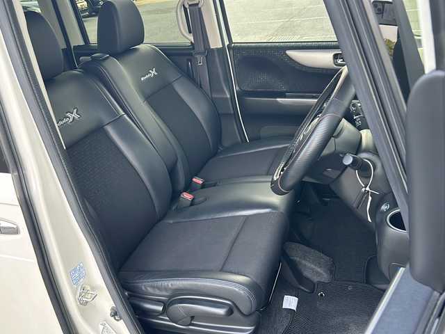 ホンダ Ｎ ＢＯＸ モデューロ X G 埼玉県 2016(平28)年 8.2万km プレミアムホワイトパールⅡ (株)IDOMが運営する【じしゃロン熊谷店】の自社ローン専用車両になりますこちらは現金またはオートローンご利用時の価格です。自社ローンご希望の方は別途その旨お申付け下さい/社外ナビ　CN-RE04D/（フルセグTV/Bluetooth/CD/DVD/AM/FM）/ETC/ドライブレコーダー/両側パワースライドドア/純正フロアマット/ロールサンシェード/ウインカーミラー/フォグランプ/ステアリングリモコン/スマートキースペア×１/プッシュスタート/車両・ナビ取扱説明書