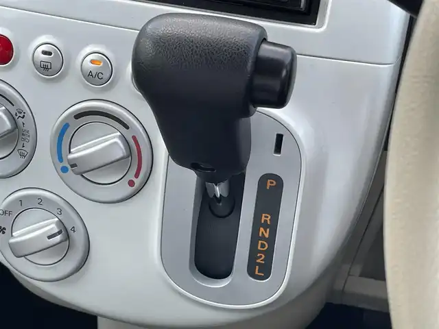 日産 オッティ S FOUR 青森県 2012(平24)年 6万km ホワイト 4WD/ワンオーナー/純正メモリナビ/・AM/FM/CD/DVD/BT/ベンチシート/シートヒーター/D/N席カップホルダー/電格ミラー/冬タイヤ積み込み有/スペアキー/保証書/取扱説明書