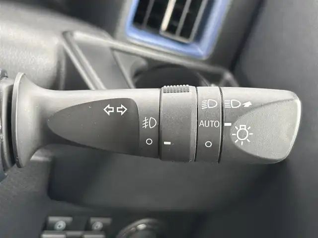 ダイハツ タント カスタム RS 滋賀県 2021(令3)年 6.1万km パールブラック KENWOOD9インチナビ/(Bluetooth/フルセグ/CD/DVD/HDMI)/スマートアシスト/・衝突軽減ブレーキ/・アダプティブクルーズコントロール/・レーンキープアシスト/・先行車発進告知/・標識認識/・Autoハイビーム/LEDオートライト/フォグ/両側電動スライドドア/ハーフレザーシート/シートヒーター/ドラレコ付きデジタルインナーミラー/バックカメラ/電動格納ミラー/ビルトインETC/ドアバイザー/スペアキー
