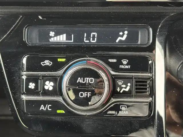 ダイハツ タント カスタム RS 滋賀県 2021(令3)年 6.1万km パールブラック KENWOOD9インチナビ/(Bluetooth/フルセグ/CD/DVD/HDMI)/スマートアシスト/・衝突軽減ブレーキ/・アダプティブクルーズコントロール/・レーンキープアシスト/・先行車発進告知/・標識認識/・Autoハイビーム/LEDオートライト/フォグ/両側電動スライドドア/ハーフレザーシート/シートヒーター/ドラレコ付きデジタルインナーミラー/バックカメラ/電動格納ミラー/ビルトインETC/ドアバイザー/スペアキー