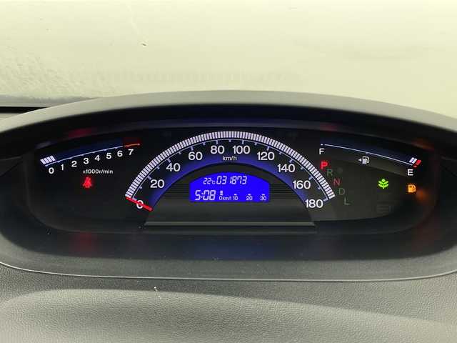 ホンダ フリード G ジャストセレクション 宮城県 2014(平26)年 3.2万km ホワイトオーキッドパール 禁煙車/純正7型インターナビ/・BT.CD.DVD.SD/・ワンセグTV/バックカメラ/片側パワースライドドア/ビルトインETC/ドライブレコーダー（FR）/ステアリングスイッチ/スマートキー/横滑り防止/アイドリングストップ/純正フロアマット/純正ドアバイザー/社外15インチAW/３列シート/オートライト/オートエアコン