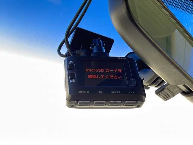 ホンダ フリード G ジャストセレクション 宮城県 2014(平26)年 3.2万km ホワイトオーキッドパール 禁煙車/純正7型インターナビ/・BT.CD.DVD.SD/・ワンセグTV/バックカメラ/片側パワースライドドア/ビルトインETC/ドライブレコーダー（FR）/ステアリングスイッチ/スマートキー/横滑り防止/アイドリングストップ/純正フロアマット/純正ドアバイザー/社外15インチAW/３列シート/オートライト/オートエアコン