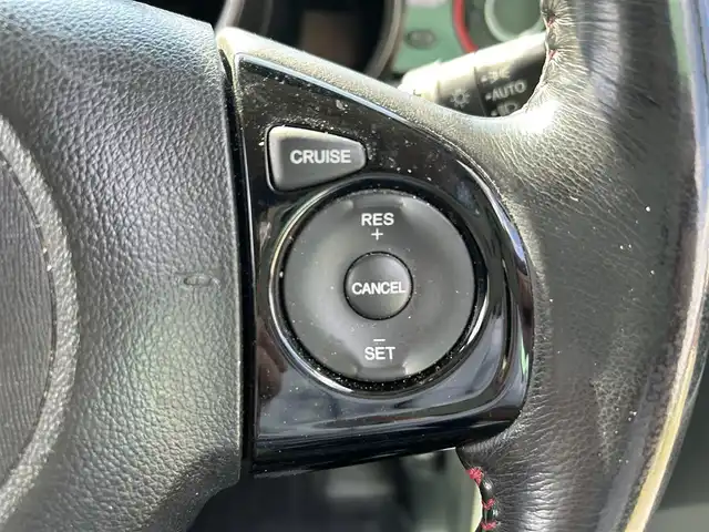 ホンダ Ｎ ＢＯＸ カスタム ターボ SSパッケージ 福岡県 2016(平28)年 12.6万km プレミアムホワイトパールⅡ プッシュスタートボタン/スマートキー/クルーズコントロール/HDDナビ/Bluetoothオーディオ/フルセグTV/バックカメラ/ビルトインETC/純正フロアマット/ハーフレザーシート/運転席・助手席シートヒーター/純正アルミホイール/LEDヘッドライト