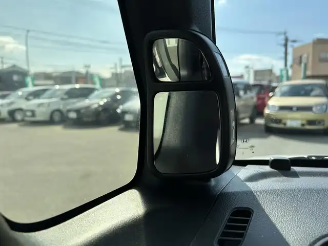 ホンダ Ｎ ＢＯＸ カスタム ターボ SSパッケージ 福岡県 2016(平28)年 12.6万km プレミアムホワイトパールⅡ プッシュスタートボタン/スマートキー/クルーズコントロール/HDDナビ/Bluetoothオーディオ/フルセグTV/バックカメラ/ビルトインETC/純正フロアマット/ハーフレザーシート/運転席・助手席シートヒーター/純正アルミホイール/LEDヘッドライト