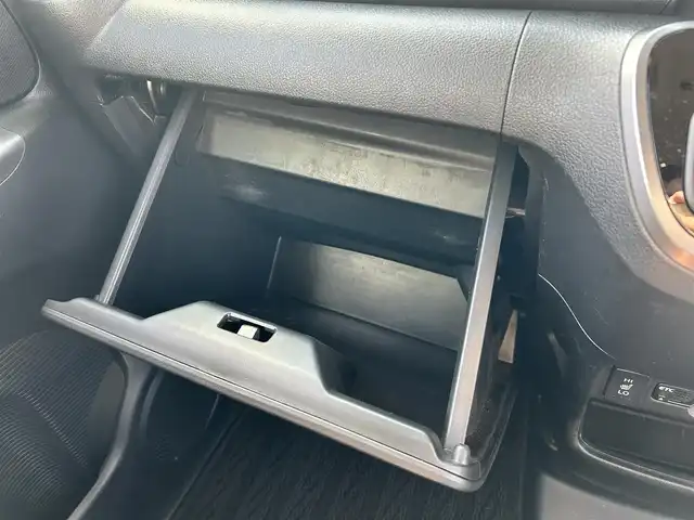 ホンダ Ｎ ＢＯＸ カスタム ターボ SSパッケージ 福岡県 2016(平28)年 12.6万km プレミアムホワイトパールⅡ プッシュスタートボタン/スマートキー/クルーズコントロール/HDDナビ/Bluetoothオーディオ/フルセグTV/バックカメラ/ビルトインETC/純正フロアマット/ハーフレザーシート/運転席・助手席シートヒーター/純正アルミホイール/LEDヘッドライト