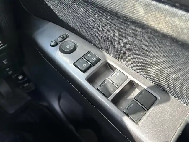 ホンダ Ｎ ＢＯＸ カスタム ターボ SSパッケージ 福岡県 2016(平28)年 12.6万km プレミアムホワイトパールⅡ プッシュスタートボタン/スマートキー/クルーズコントロール/HDDナビ/Bluetoothオーディオ/フルセグTV/バックカメラ/ビルトインETC/純正フロアマット/ハーフレザーシート/運転席・助手席シートヒーター/純正アルミホイール/LEDヘッドライト