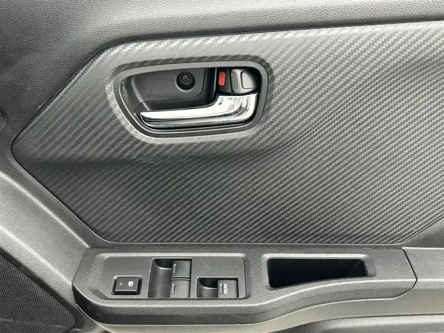 ホンダ Ｓ６６０ α 熊本県 2019(令1)年 3.9万km ナイトホークブラックパール センターディスプレイ　/バックカメラ　/ＥＴＣ　/前方ドライブレコーダー　/クルーズコントロール/ＵＳＢ入力端子/アイドリングストップ　/横滑り防止　/パドルシフト/純正フロアマット　/純正１５インチＡＷ　/オートライト　/ＬＥＤヘッドライト　/スマートキー/プッシュスタート