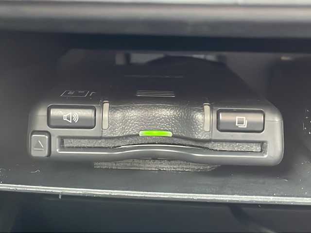 ダイハツ タフト G ターボ クロムベンチャー 道北・旭川 2022(令4)年 5.1万km シャイニングホワイトパール /4WD//禁煙車//ガラスルーフ//純正メモリナビ//CD/DVD/SD/MSV/BT/USB/フルセグ//全方位カメラ//衝突軽減ブレーキ//シートヒーター//レーンキープ//レーダークルーズコントロール//コーナーセンサー//アイドリングストップ//誤発進抑制//オートハイビーム//オートライト//LEDヘッドライト//フォグライト//オートリトラミラー//ETC//前後ドライブレコーダー//純正エンジンスターター//純正フロアマット//ドアバイザー//純正マットフラップ//社外AW冬タイヤ積込