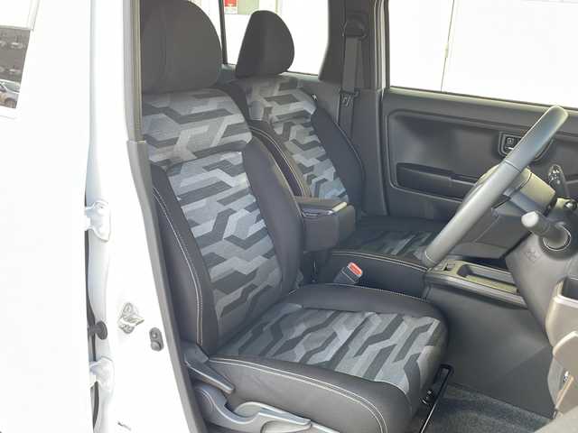 ダイハツ タフト G ターボ クロムベンチャー 道北・旭川 2022(令4)年 5.1万km シャイニングホワイトパール /4WD//禁煙車//ガラスルーフ//純正メモリナビ//CD/DVD/SD/MSV/BT/USB/フルセグ//全方位カメラ//衝突軽減ブレーキ//シートヒーター//レーンキープ//レーダークルーズコントロール//コーナーセンサー//アイドリングストップ//誤発進抑制//オートハイビーム//オートライト//LEDヘッドライト//フォグライト//オートリトラミラー//ETC//前後ドライブレコーダー//純正エンジンスターター//純正フロアマット//ドアバイザー//純正マットフラップ//社外AW冬タイヤ積込