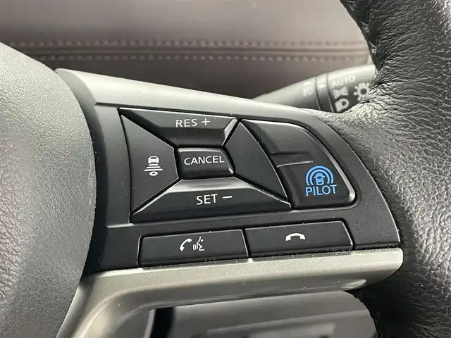 日産 セレナ e－パワー ハイウェイスター G 埼玉県 2021(令3)年 4.9万km ブリリアントホワイトパール 2トーン ＰＲＯＰＩＬＯＴ　１０型ナビ　温シート　ＢＳＭ　後席　ＥＴＣ　両側パワースライドドア　全方位　デジタルインナーミラー　コーナーセンサー　ステアリングヒーター　衝突軽減システム　ドライブレコーダー　禁煙