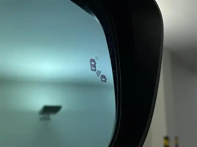 日産 セレナ e－パワー ハイウェイスター G 埼玉県 2021(令3)年 4.9万km ブリリアントホワイトパール 2トーン ＰＲＯＰＩＬＯＴ　１０型ナビ　温シート　ＢＳＭ　後席　ＥＴＣ　両側パワースライドドア　全方位　デジタルインナーミラー　コーナーセンサー　ステアリングヒーター　衝突軽減システム　ドライブレコーダー　禁煙