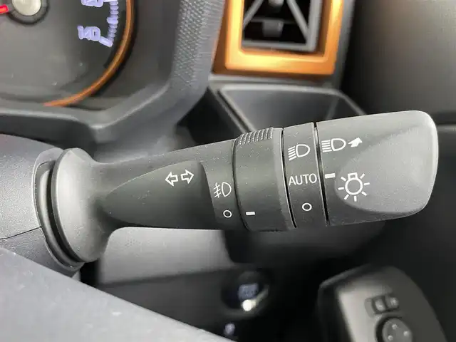ダイハツ タフト G 大分県 2021(令3)年 3.8万km サンドベージュメタリック ワンオーナー/スカイルーフ/ディスプレイオーディオ/(フルセグTV/Bluetooth/USB)/バックカメラ/LEDヘッドライト/フォグランプ/ETC/前席シートヒーター/スマートアシスト/純正15インチアルミホイール/スマートキープッシュスタート/保証書・取扱説明書