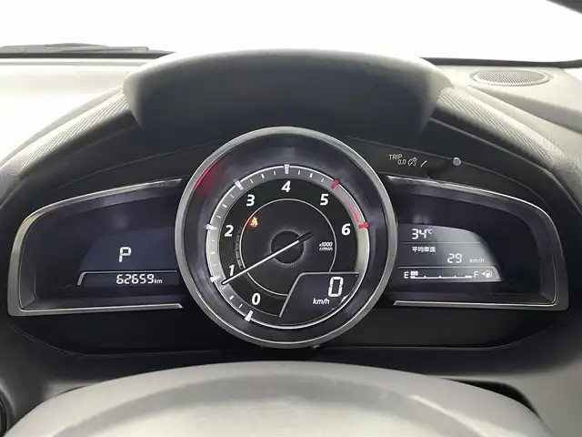 マツダ デミオ XD ツーリング Lパッケージ 熊本県 2015(平27)年 6.3万km ディープクリスタルブルーマイカ 純正ナビ/Bluetooth/ハーフレザーシート/衝突軽減ブレーキ/オートクルーズコントロール/ETC/アイドリングストップ/横滑り防止/純正フロアマット/純正16インチAW/パドルシフト/オートライト/LEDヘッドライト/フォグライト/スマートキー/プッシュスタート/スペアキー1本
