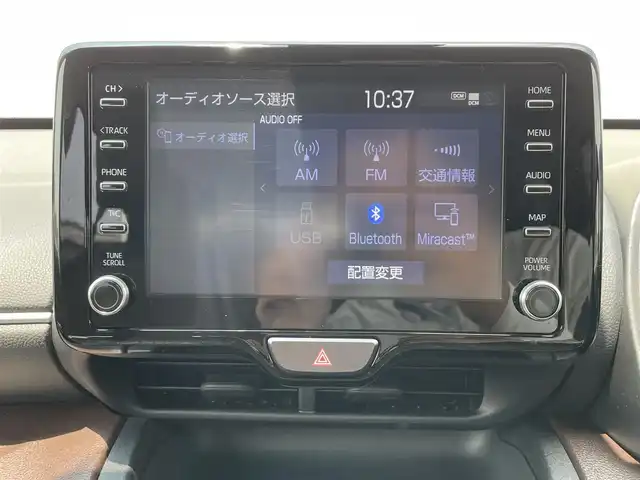 トヨタ ヤリスクロス Z 茨城県 2022(令4)年 3.2万km ブラックマイカ/ホワイトパールクリスタルシャイン 2トーン ８インチナビ（Bt/Miracast）/全方位カメラ/セーフティセンス/・プリクラッシュセーフティ/・レーントレーシングアシスト/・レーダークルーズコントロール/・オートマチックハイビーム/・ロードサインアシスト/インテリジェントクリアランスソナー/オートライト/シートヒーター/パワーシート/ＥＴＣ/ドライブレコーダー/スマートキー