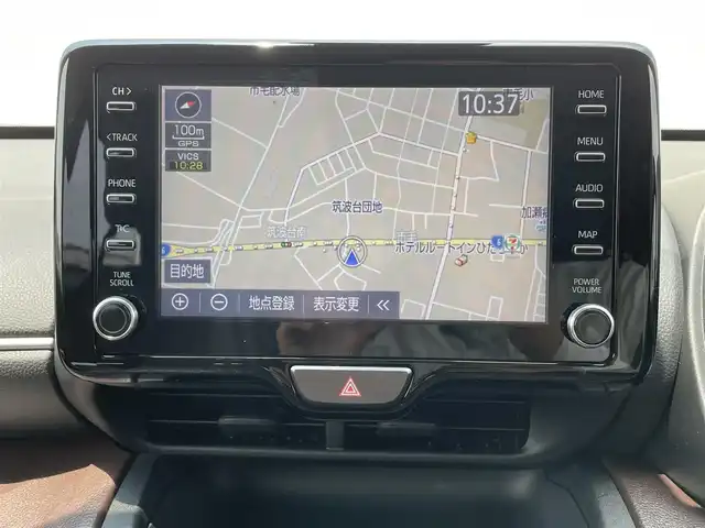 トヨタ ヤリスクロス Z 茨城県 2022(令4)年 3.2万km ブラックマイカ/ホワイトパールクリスタルシャイン 2トーン ８インチナビ（Bt/Miracast）/全方位カメラ/セーフティセンス/・プリクラッシュセーフティ/・レーントレーシングアシスト/・レーダークルーズコントロール/・オートマチックハイビーム/・ロードサインアシスト/インテリジェントクリアランスソナー/オートライト/シートヒーター/パワーシート/ＥＴＣ/ドライブレコーダー/スマートキー