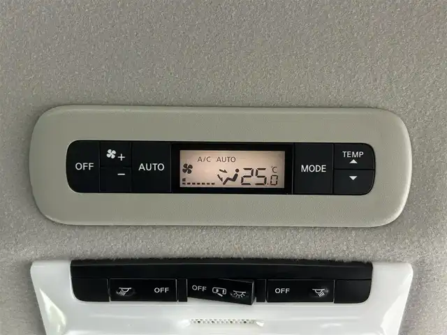 日産 セレナ ハイウェイスター V 大阪府 2020(令2)年 5.3万km ダイヤモンドブラック １０ｉｎｃナビ　後席モニター　プロパイロット　衝突軽減ブレーキ　アラウンドビューモニター　両側電動ドア　ＥＴＣ　ドラレコ　コーナーセンサー　リアオートエアコン　プッシュスタート　ＢＳＭ　オートホールド
